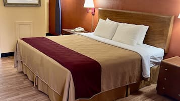 Meja kerja, ruang kerja ramah laptop, dan setrika/meja setrika