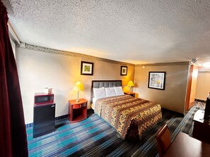 Room, 1 King Bed, Non Smoking - Airport Inn Memphis-Graceland by Hotel O (Memphis)