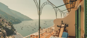 Poseidon Hotel