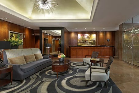 Interior entrance. Cambridge Suites Toronto