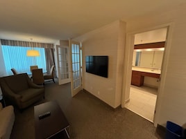 Televisión LCD 37 pulgadas con canales de televisión digitales