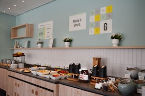 Daily buffet breakfast for a fee - Hotel Boulevard (Stuttgart)