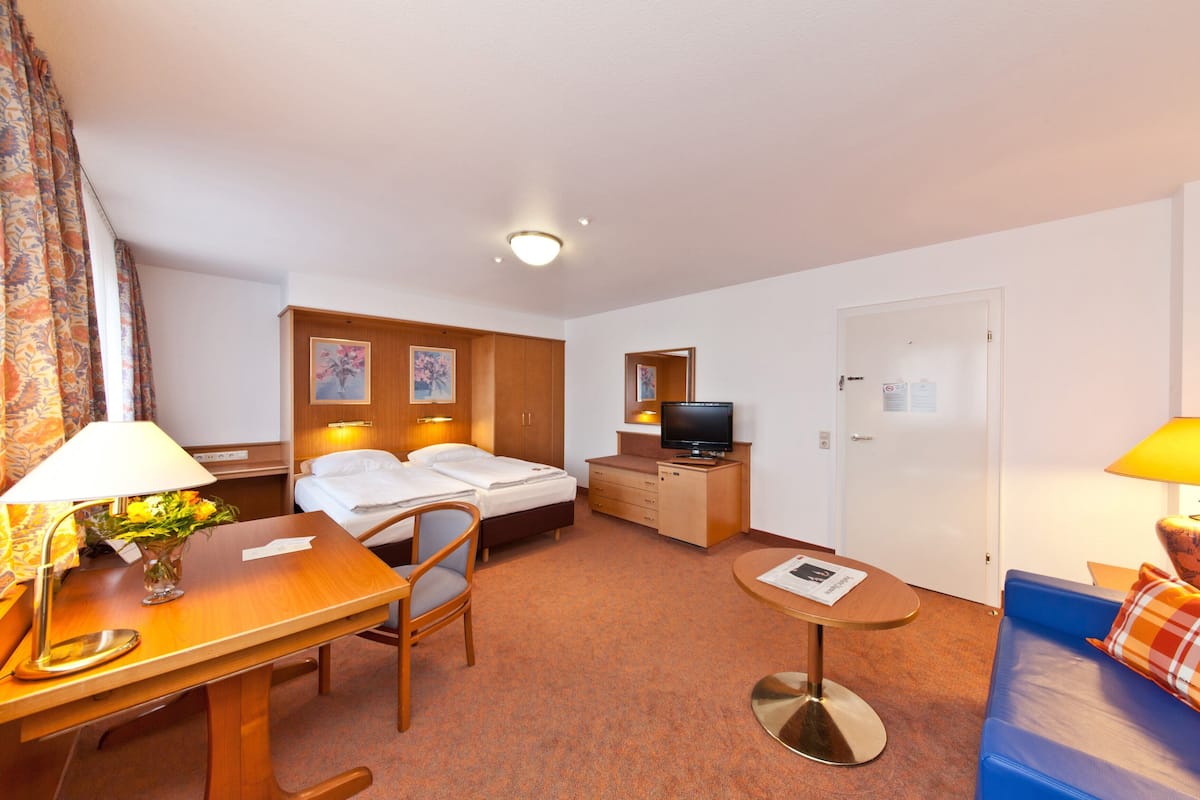 In-room safe, blackout curtains, soundproofing, free cots/infant beds