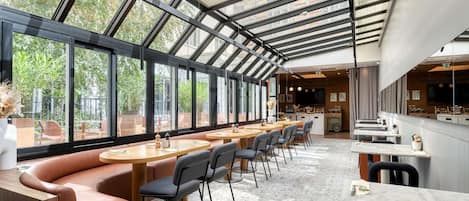 Daily buffet breakfast (EUR 20 per person)