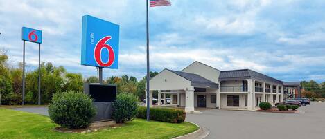 Fachada de la propiedad