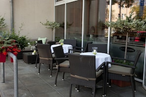Terassi/patio