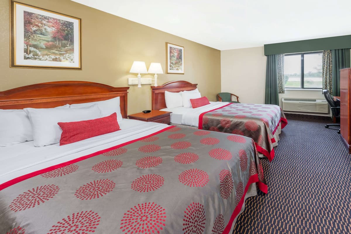 Desk, iron/ironing board, free cots/infant beds, free WiFi