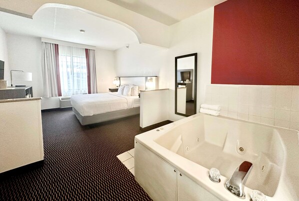 Studio Suite, 1 Tempat Tidur King, Bebas Asap Rokok | Meja kerja, setrika/meja setrika, dan tempat tidur bayi gratis