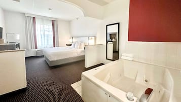 Studio Suite, 1 King Bed, Non Smoking | Desk, iron/ironing board, free cribs/infant beds, free WiFi