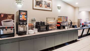 Free daily continental breakfast