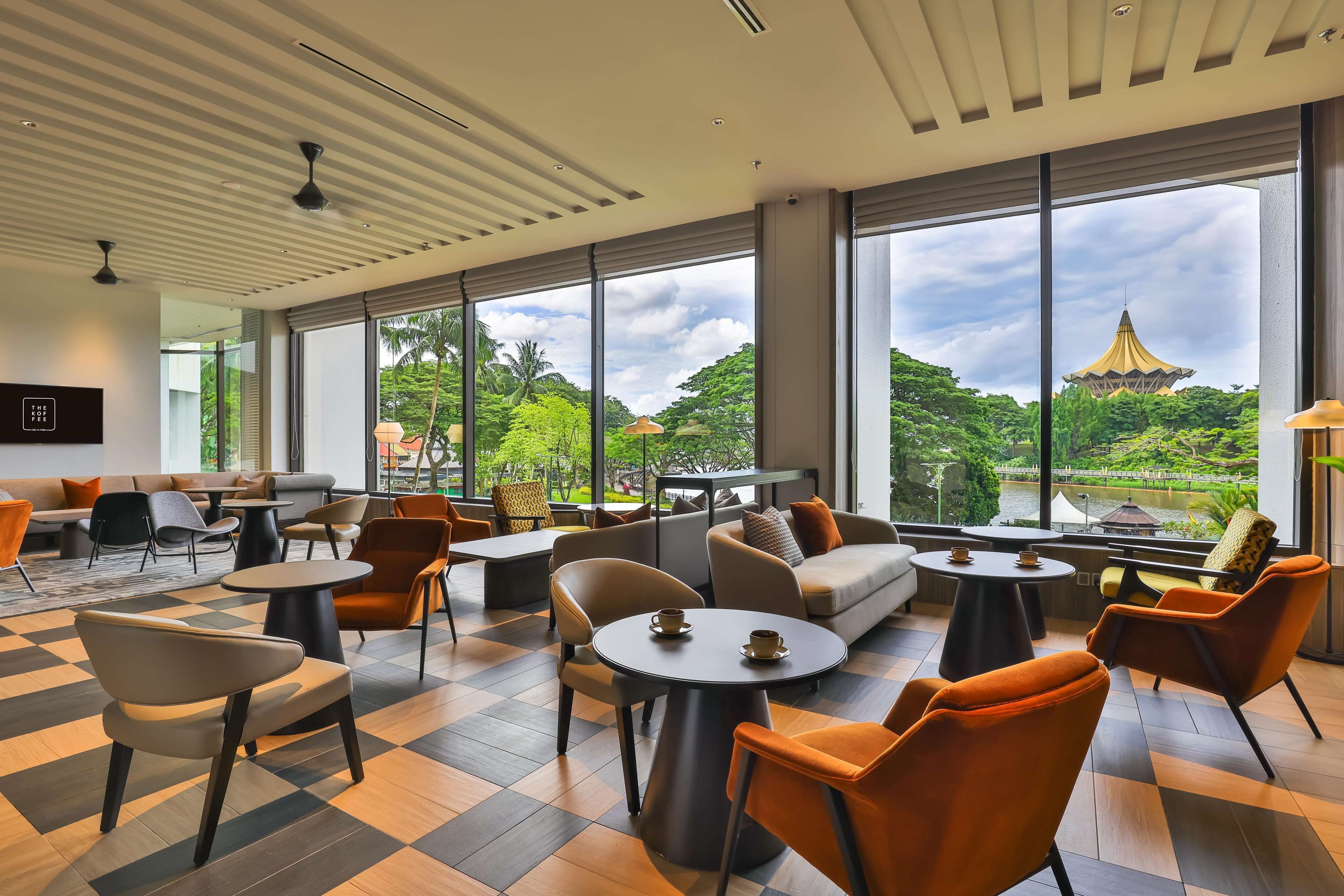 3 restaurants; breakfast, lunch, dinner, and brunch served