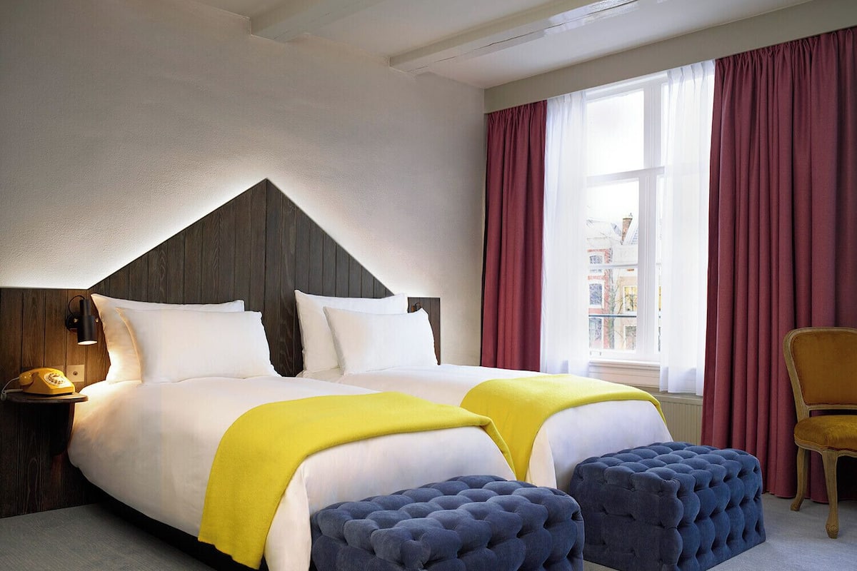 Classic Room, 2 Twin Beds, Canal View | Egyptian cotton sheets, premium bedding, minibar, in-room safe