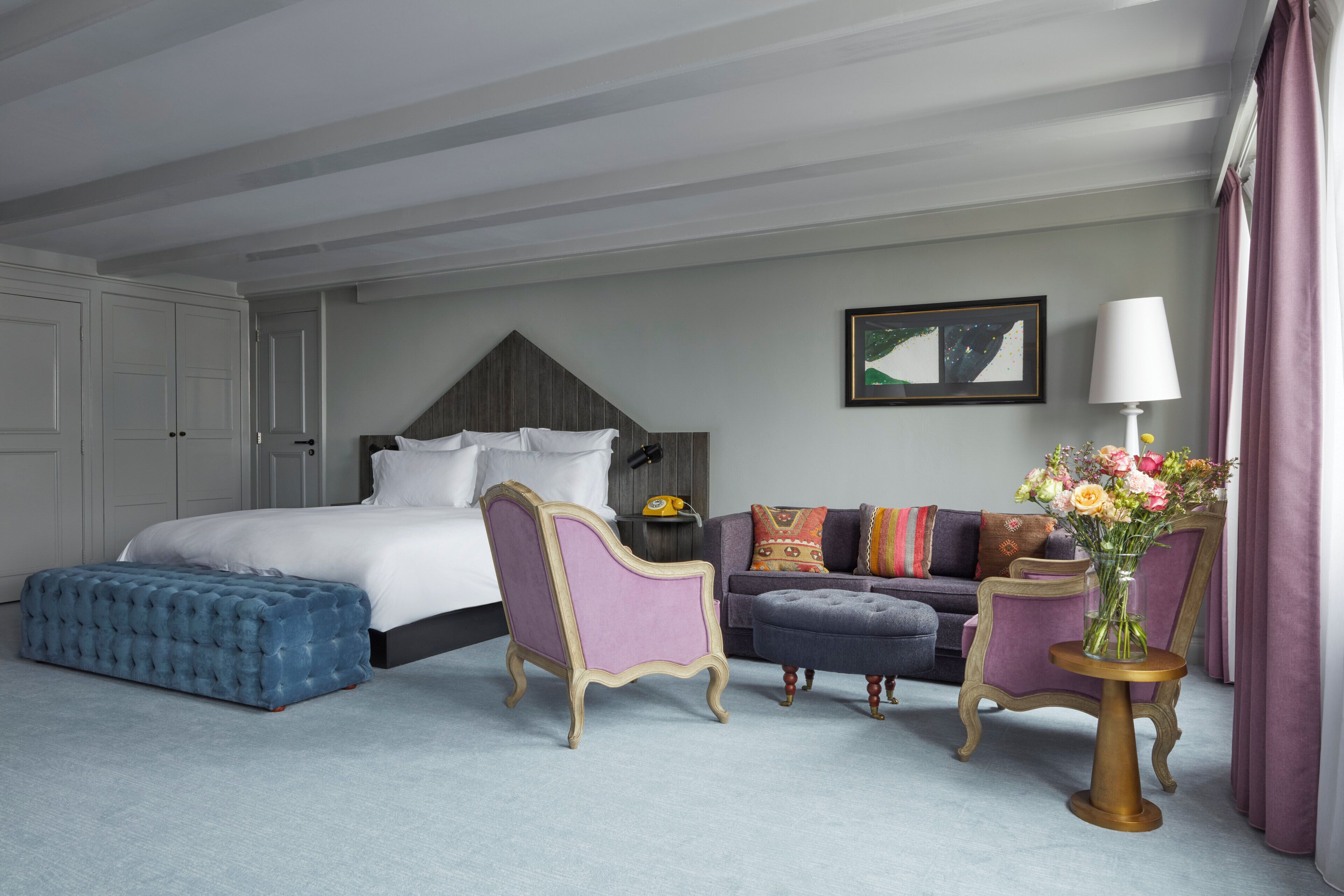 套房 (Classic) | 埃及棉床单、高档床上用品、客房内保险箱、遮光窗帘