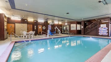 Una piscina techada