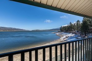 Condo, 2 chambres (Lake Front, Non-AC) | Vue sur le lac