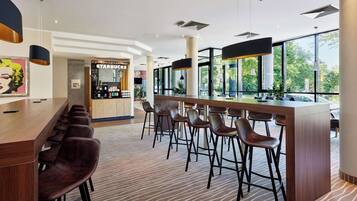 Bar (in der Unterkunft)