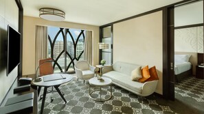 Premium bedding, down duvets, in-room safe, desk - InterContinental Dhaka by IHG (Dhaka)