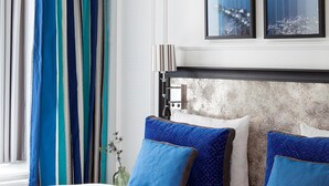 Ropa de cama hipoalergénica, edredón, escritorio y cortinas blackout