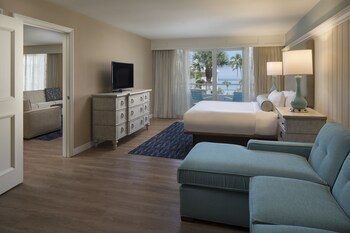 Flat-screen TV, Netflix, Hulu, pay movies at Edgewater Beach Hotel