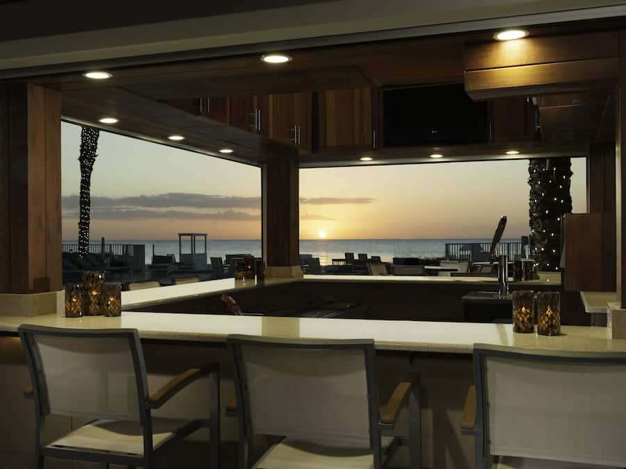 2 outdoor pools, pool umbrellas, sun loungers