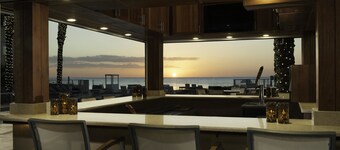 Edgewater Beach Hotel