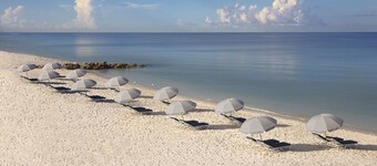 Edgewater Beach Hotel