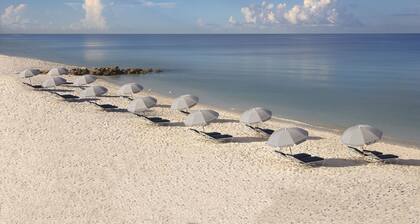 Edgewater Beach Hotel