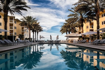 Edgewater Beach Hotel