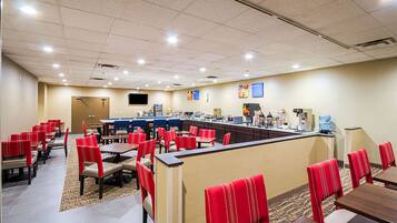 Free daily buffet breakfast