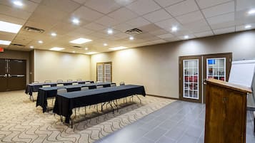 Toplantı salonu/imkânları