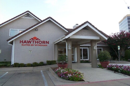 Hawthorn Suites By Wyndham Fort Worth/medical Cent