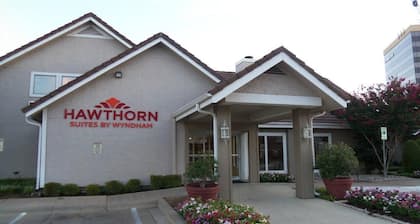 Hawthorn Suites By Wyndham Fort Worth/medical Cent