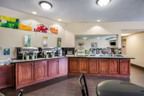 Desayuno buffet incluido todos los días