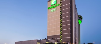 Holiday Inn Downtown - Mercy Area by IHG