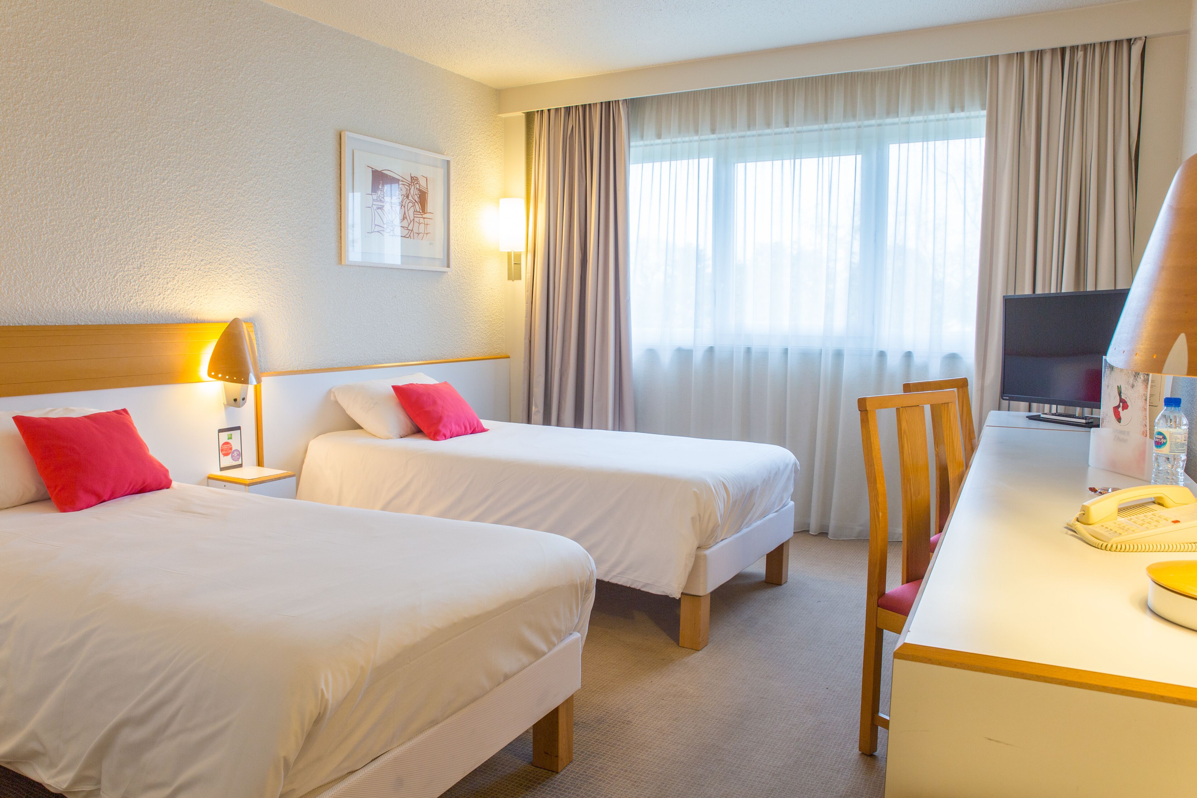 standard room, 2 single beds | 1 bedroom, desk, blackout curtains, iron/ironing board