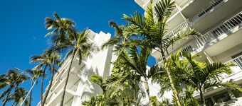 Oasis Hotel Waikiki