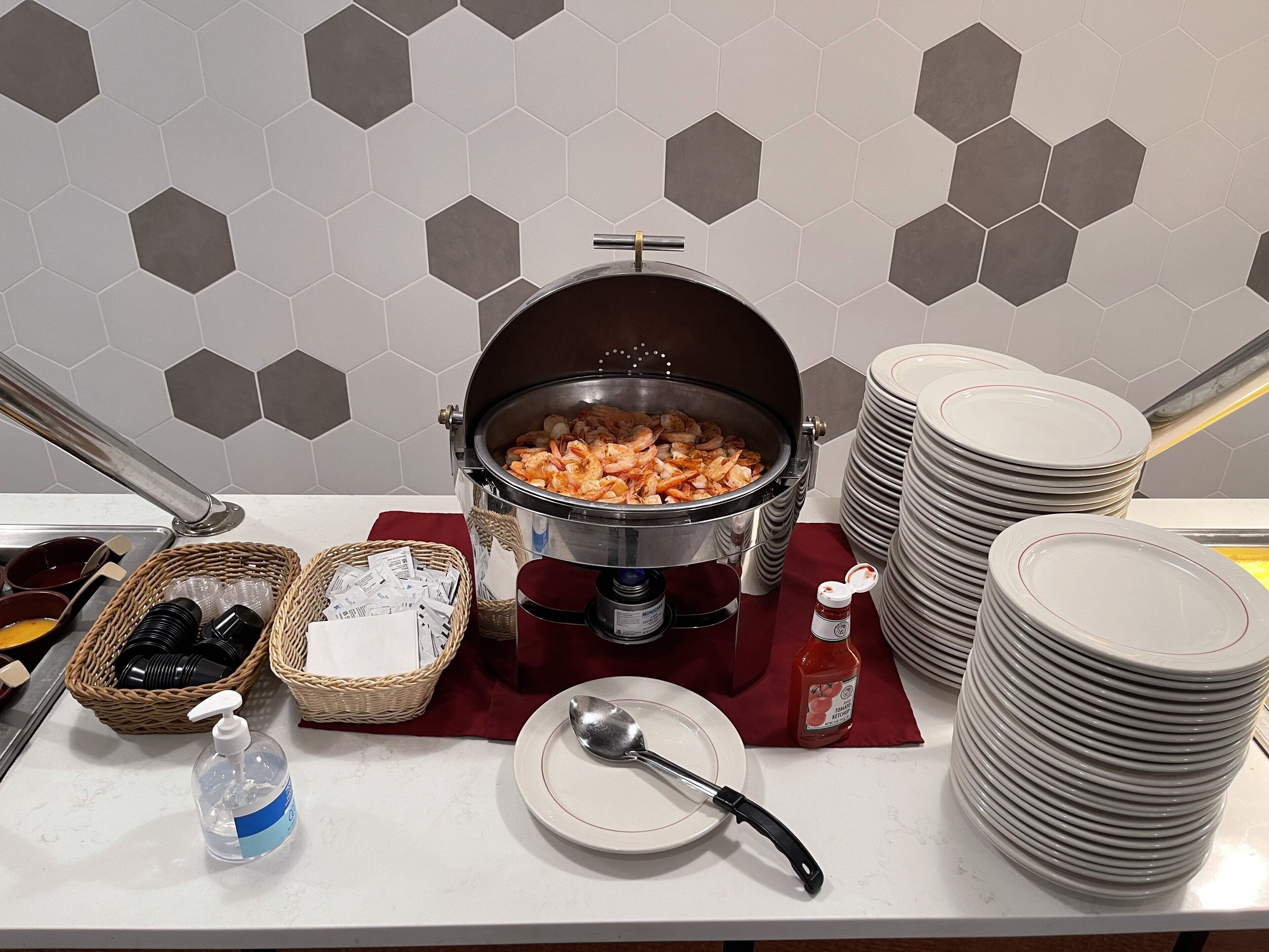 breakfast, lunch, dinner served; american cuisine