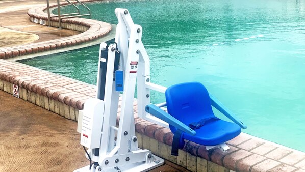 Piscina externa