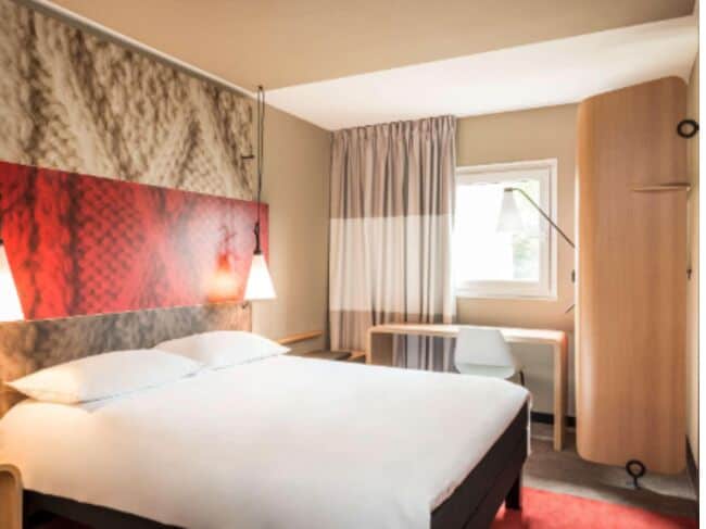 Standard Double Room, 1 Double Bed | Premium bedding, desk, blackout drapes, soundproofing