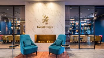 ロビー応接スペース