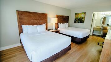 Ropa de cama de alta calidad y escritorio