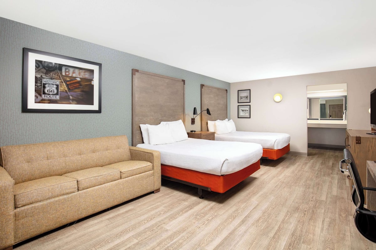 standard room, 2 queen beds, accessible, bathtub (1st floor;with sofabed) | 1 bedroom, in-room safe, individually decorated, desk