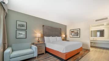 2 bedrooms, in-room safe, individually decorated, desk