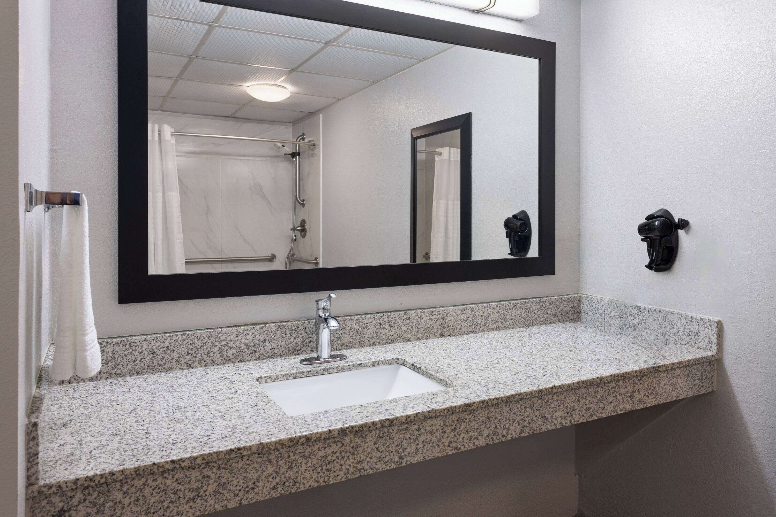 Photo - Days Inn by Wyndham Ladson Summerville Charleston