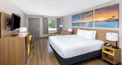 Days Inn by Wyndham St George