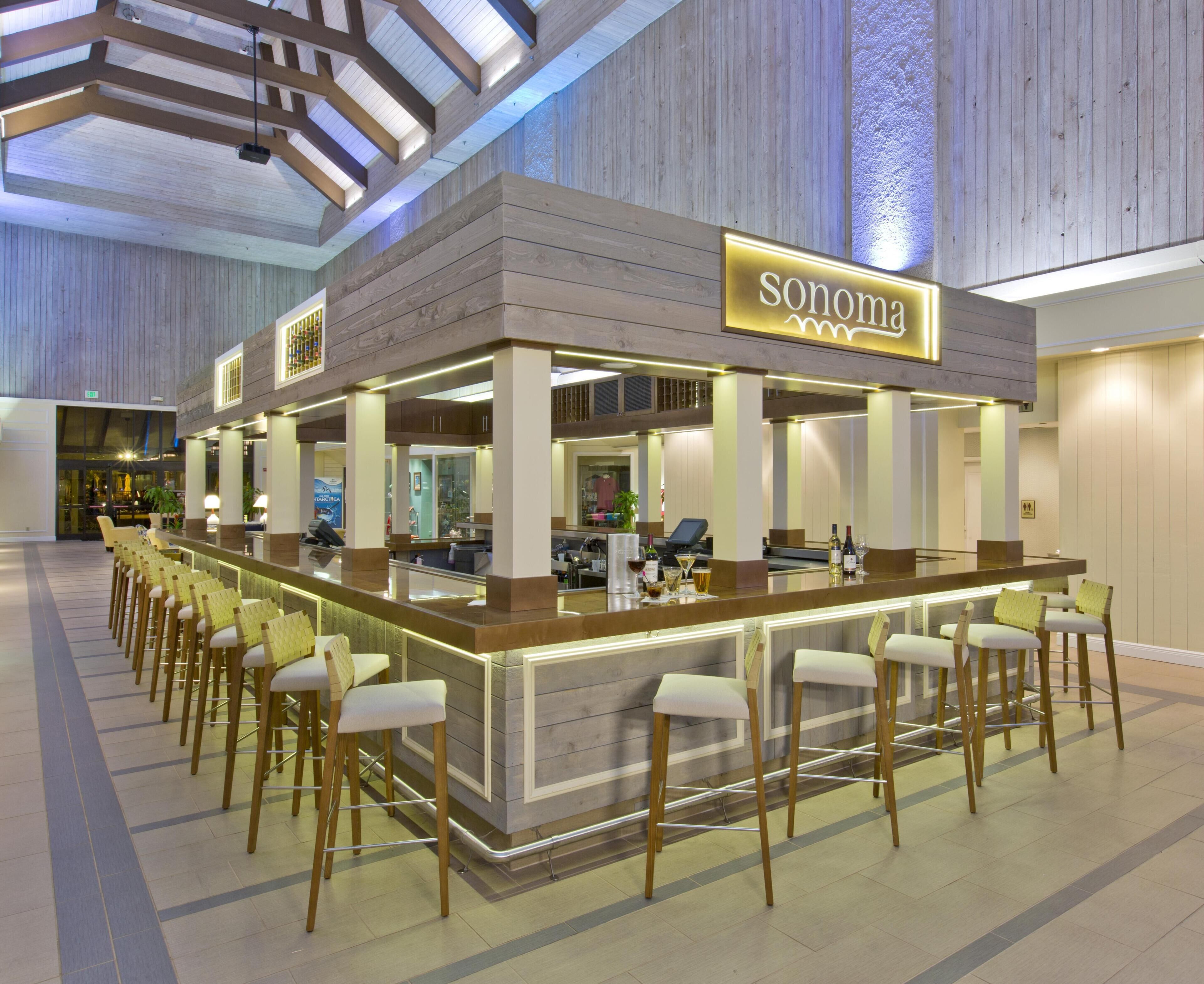 3 bars/lounges, poolside bar