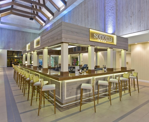 DoubleTree by Hilton Orlando Theme Park Resort