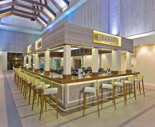 DoubleTree by Hilton Orlando Theme Park Resort