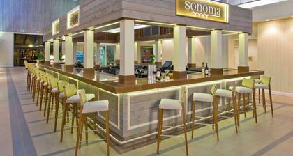 DoubleTree by Hilton Orlando Theme Park Resort