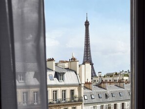 Suite Prestigio, 1 cama King size, torre (Eiffel Tower View) | Vista desde la habitación